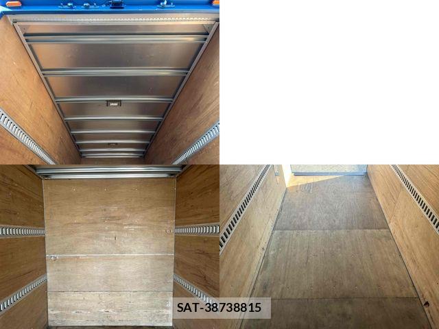 Isuzu ELF TRUCK 2012-07 6904668-10