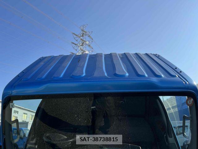 Isuzu ELF TRUCK 2012-07 6904668-15
