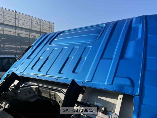 Isuzu ELF TRUCK 2012-07 6904668-16