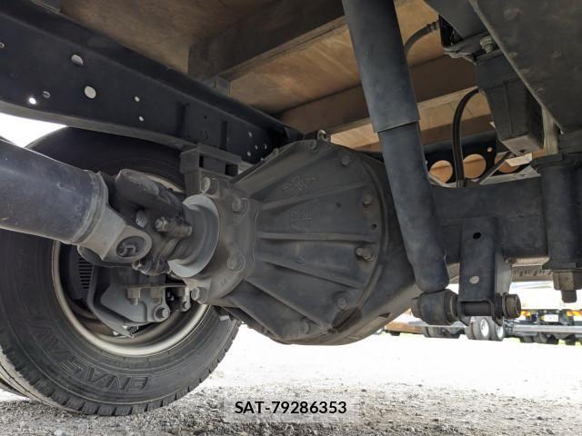 Isuzu ELF TRUCK 2021-03 6904652-18