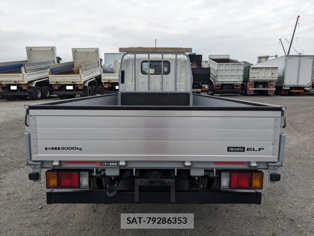 Isuzu ELF TRUCK 2021-03 6904652-4