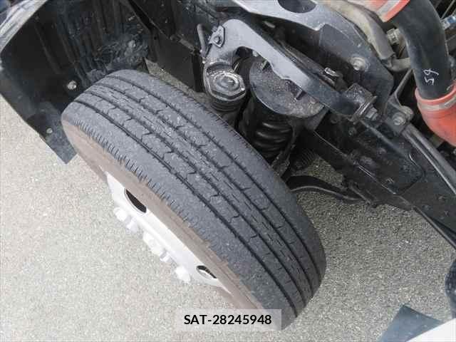 Isuzu ELF TRUCK 2020-04 6904636-16