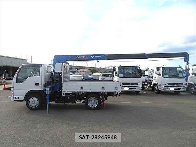 Isuzu ELF TRUCK 2020-04 6904636-26