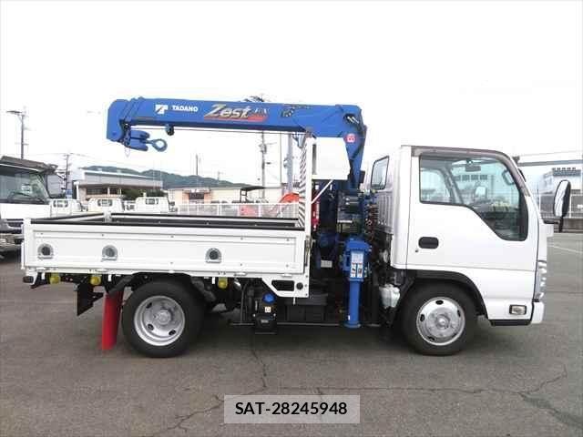 Isuzu ELF TRUCK 2020-04 6904636-4
