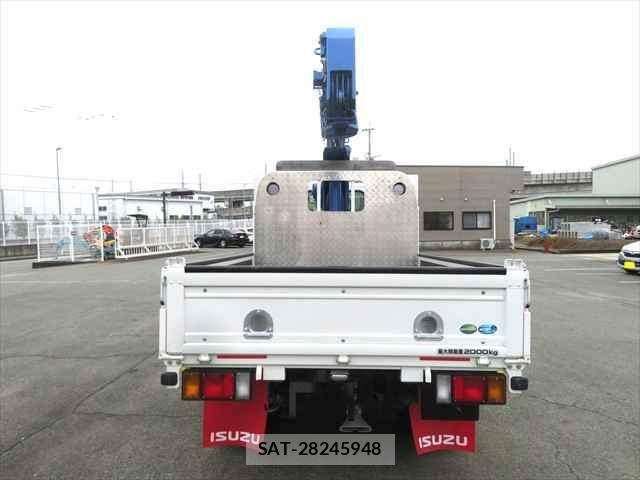 Isuzu ELF TRUCK 2020-04 6904636-6