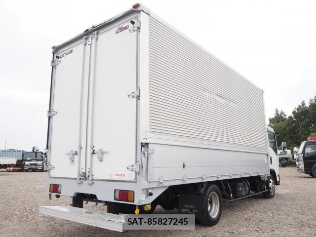 Isuzu ELF TRUCK 2007-06 6904695-4