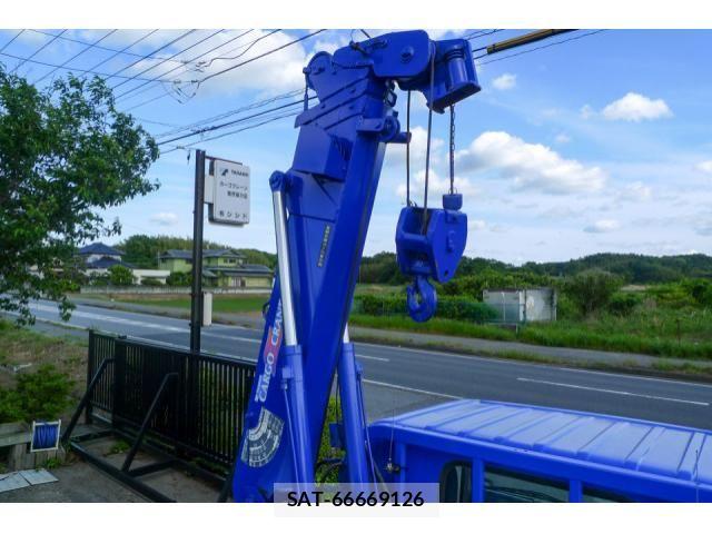 Isuzu ELF TRUCK 2013-12 6904654-27