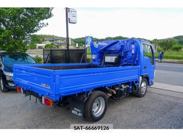 Isuzu ELF TRUCK 2013-12 6904654-5