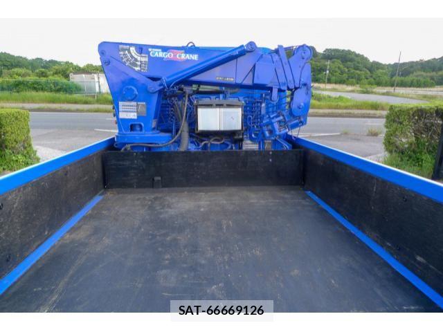 Isuzu ELF TRUCK 2013-12 6904654-6