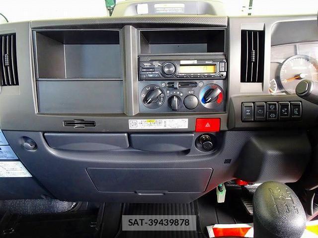 Isuzu ELF TRUCK 2024-09 6904635-9