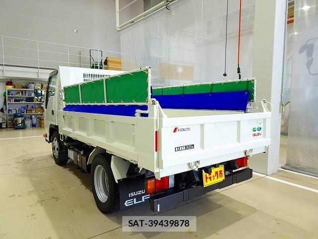 Isuzu ELF TRUCK 2024-09 6904635-3