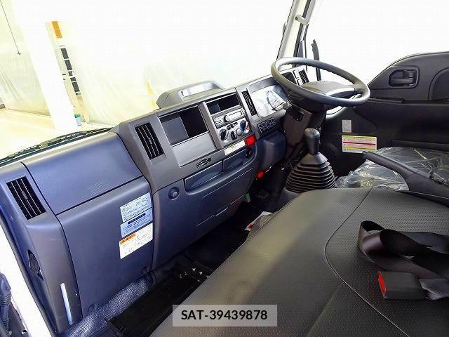 Isuzu ELF TRUCK 2024-09 6904635-6