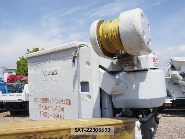 Isuzu ELF TRUCK 2013-12 6904681-15