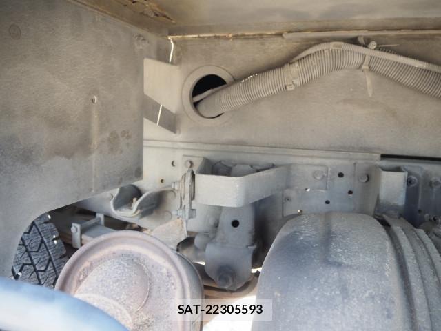 Isuzu ELF TRUCK 2013-12 6904681-23