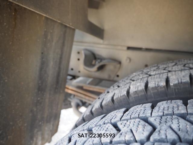 Isuzu ELF TRUCK 2013-12 6904681-25