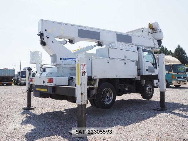 Isuzu ELF TRUCK 2013-12 6904681-4