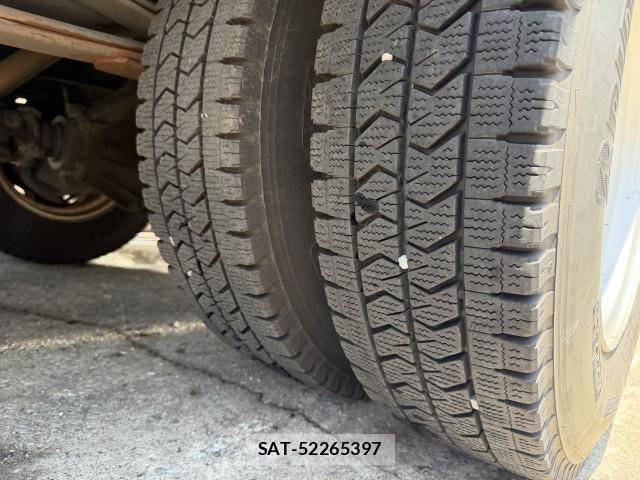 Isuzu ELF TRUCK 2021-06 6904683-14
