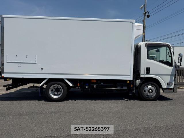 Isuzu ELF TRUCK 2021-06 6904683-3
