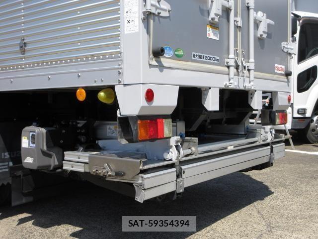 Isuzu ELF TRUCK 2018-12 6904661-19