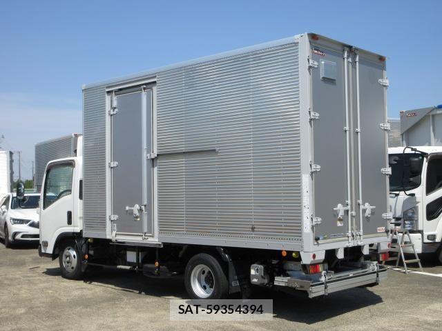Isuzu ELF TRUCK 2018-12 6904661-3