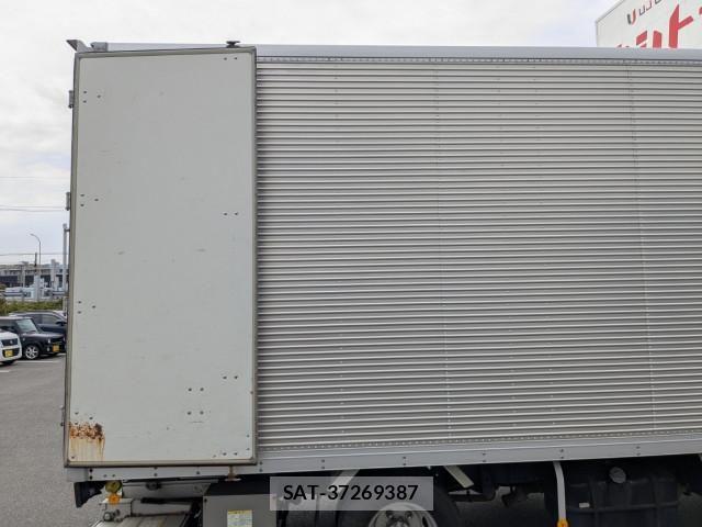 Isuzu ELF TRUCK 2018-02 6904656-14