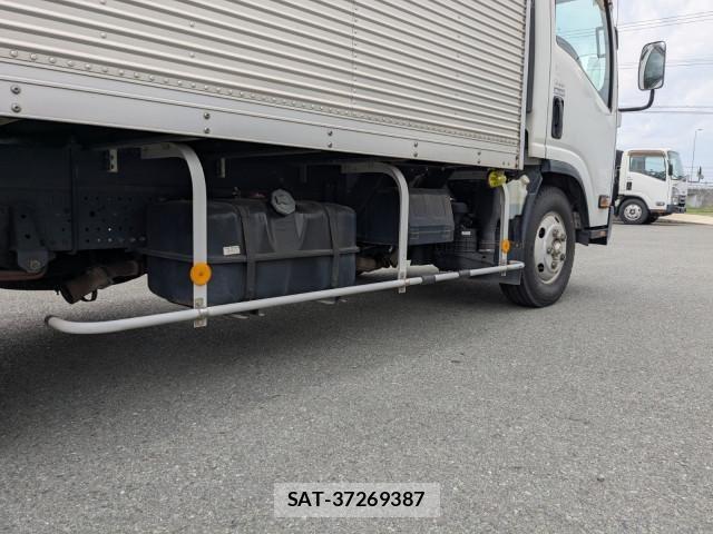 Isuzu ELF TRUCK 2018-02 6904656-16
