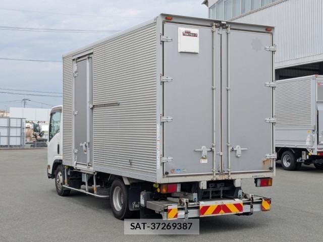 Isuzu ELF TRUCK 2018-02 6904656-2