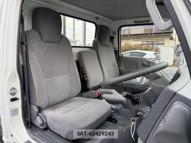 Isuzu ELF TRUCK 2014-03 6904705-15