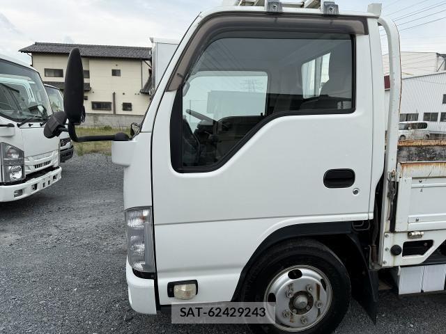 Isuzu ELF TRUCK 2014-03 6904705-21