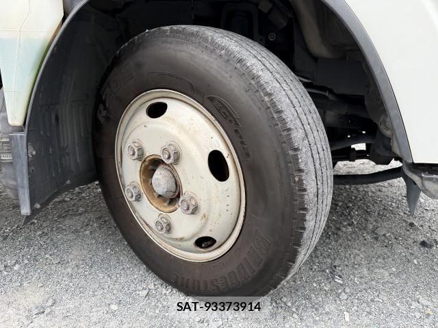 Isuzu ELF TRUCK 2014-01 6904710-11