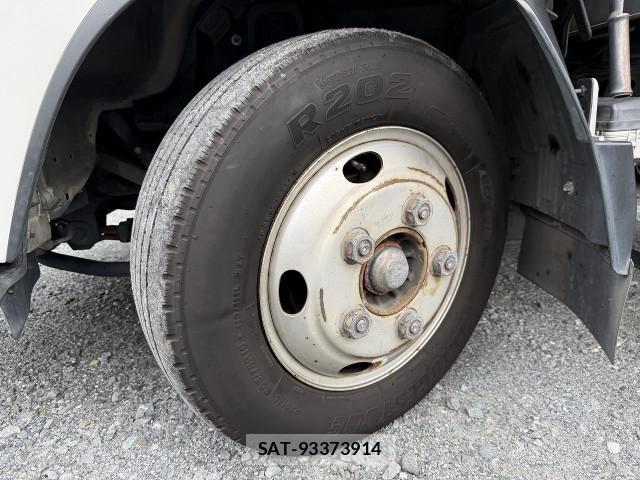 Isuzu ELF TRUCK 2014-01 6904710-13