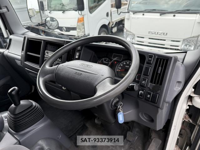 Isuzu ELF TRUCK 2014-01 6904710-16