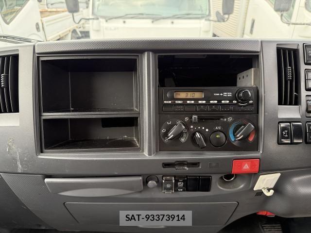 Isuzu ELF TRUCK 2014-01 6904710-17