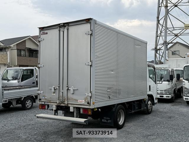 Isuzu ELF TRUCK 2014-01 6904710-1