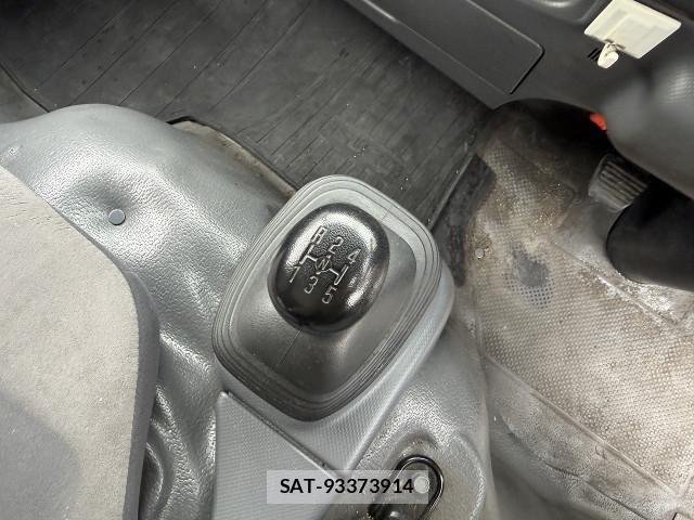 Isuzu ELF TRUCK 2014-01 6904710-19