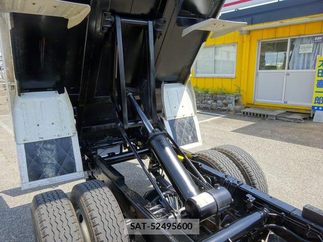 Isuzu ELF TRUCK 2025-03 6904641-13