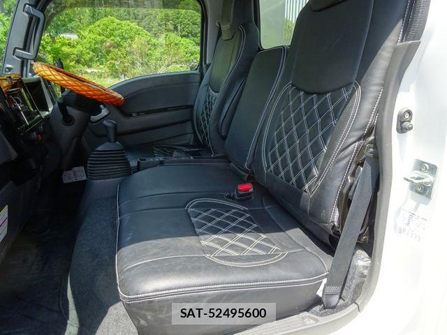 Isuzu ELF TRUCK 2025-03 6904641-18