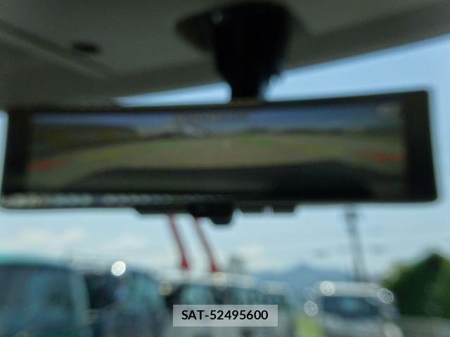 Isuzu ELF TRUCK 2025-03 6904641-24