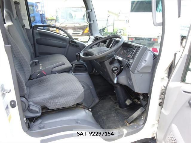 Isuzu ELF TRUCK 2018-10 6904706-19