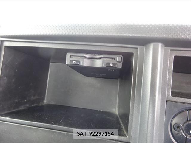 Isuzu ELF TRUCK 2018-10 6904706-23