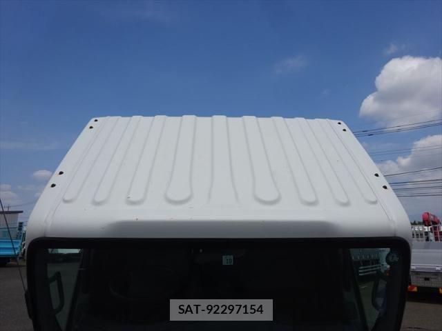 Isuzu ELF TRUCK 2018-10 6904706-27