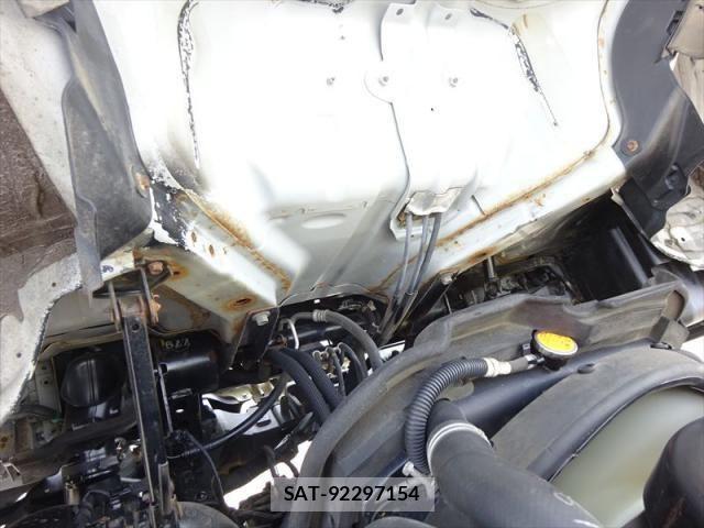 Isuzu ELF TRUCK 2018-10 6904706-29