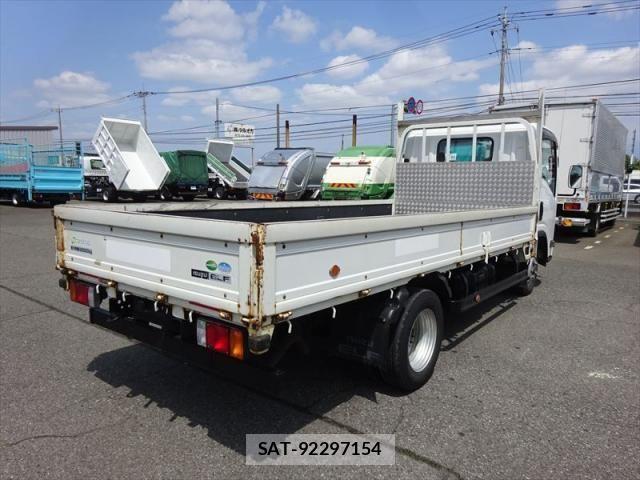 Isuzu ELF TRUCK 2018-10 6904706-3