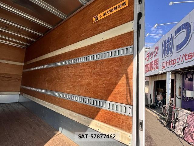 Isuzu ELF TRUCK 2013-10 6904699-20