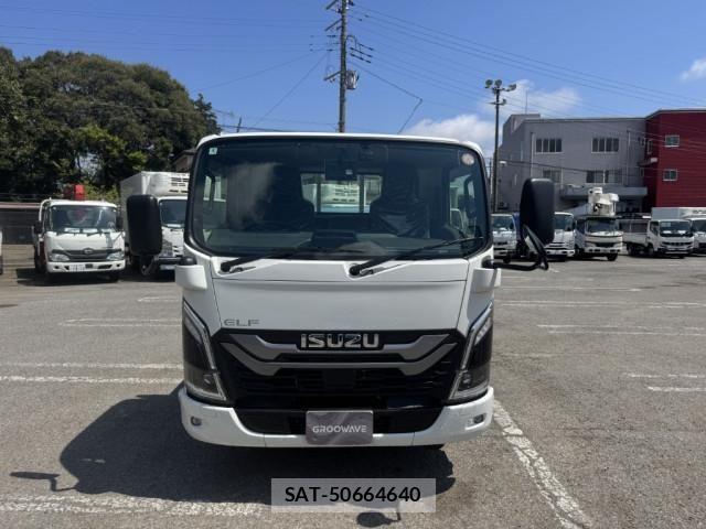 Isuzu ELF TRUCK 2025-04 6904640-4
