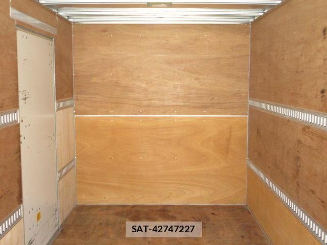 Isuzu ELF TRUCK 2018-03 6904642-27