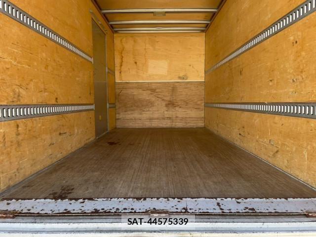 Isuzu ELF TRUCK 2019-10 6904637-11