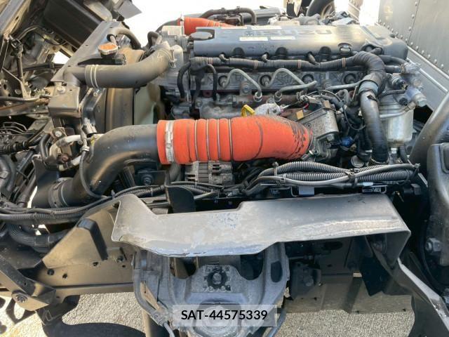 Isuzu ELF TRUCK 2019-10 6904637-23