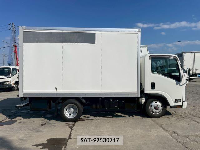 Isuzu ELF TRUCK 2018-12 6904702-3