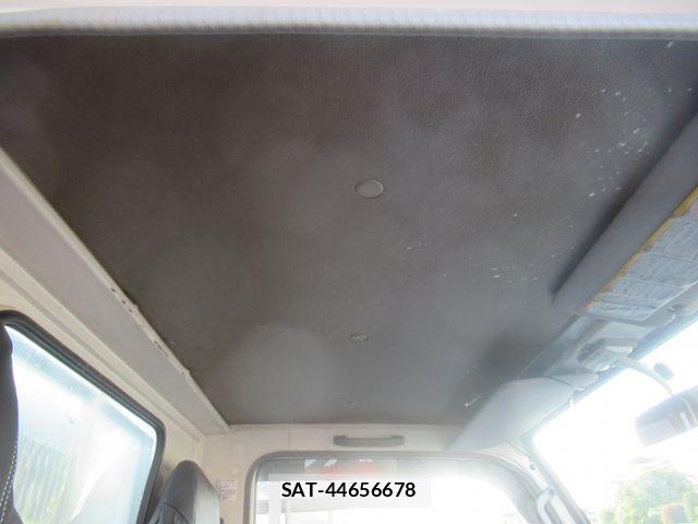 Isuzu ELF TRUCK 2005-11 6904703-8